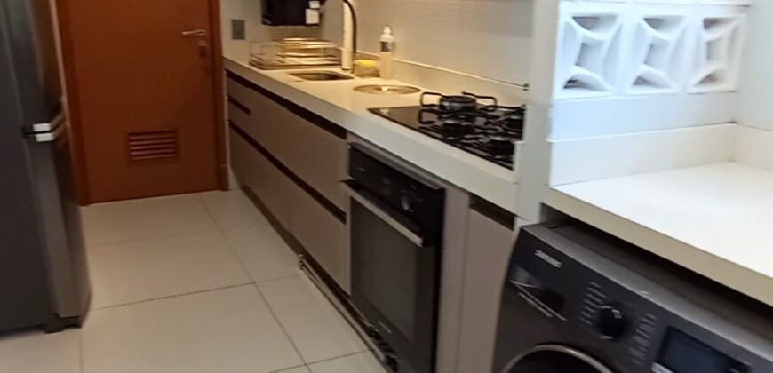 Apartamento mobiliado à venda ao lado do Corredor Vera Arruda!