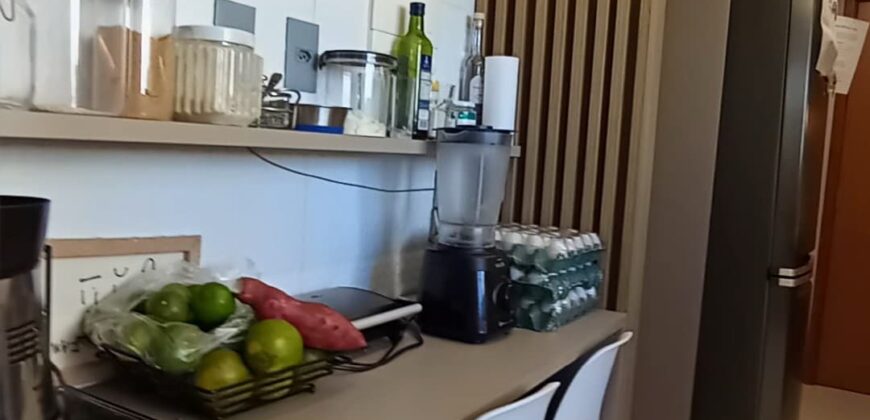 Apartamento mobiliado à venda ao lado do Corredor Vera Arruda!