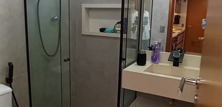 Apartamento mobiliado à venda ao lado do Corredor Vera Arruda!