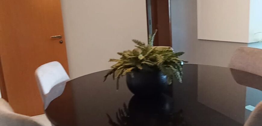 Apartamento mobiliado à venda ao lado do Corredor Vera Arruda!