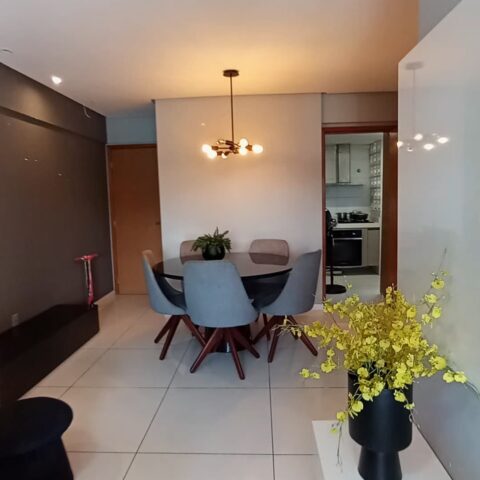Apartamento mobiliado à venda ao lado do Corredor Vera Arruda!