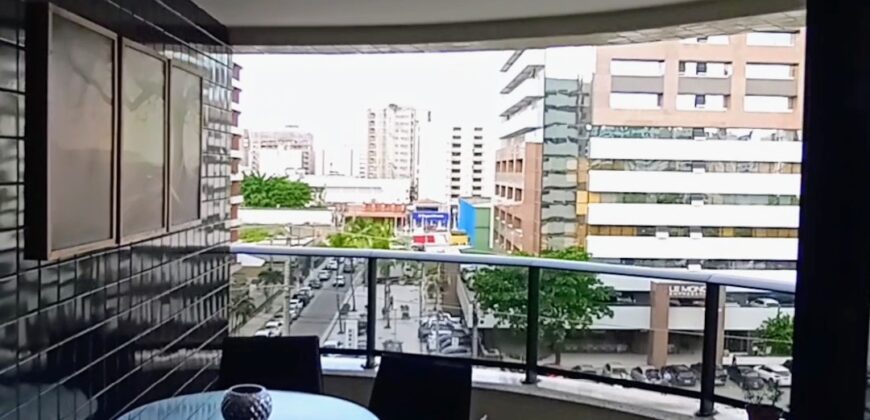 Apartamento 3 quartos impecável com locação privilegiada