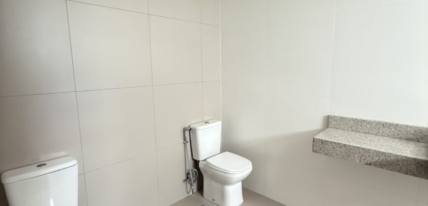 Apt. Edf. Mansōes do Alto