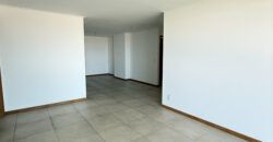 Apt. Edf. Varandas do Alto