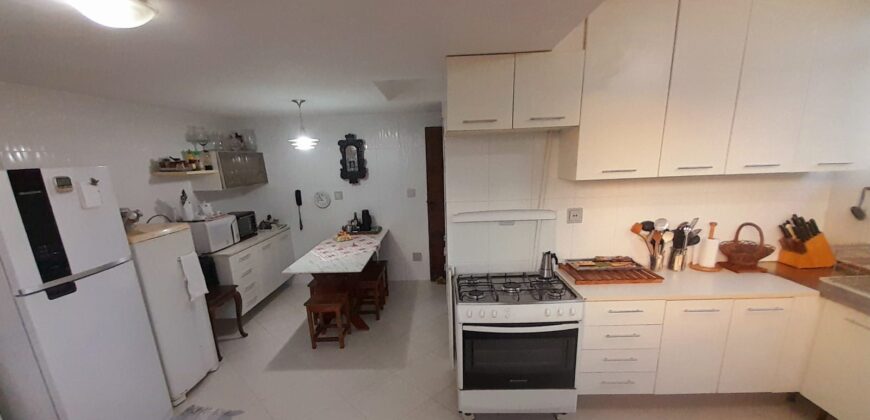 Apartamento Duplex 4 dorms – Acupe de Brotas