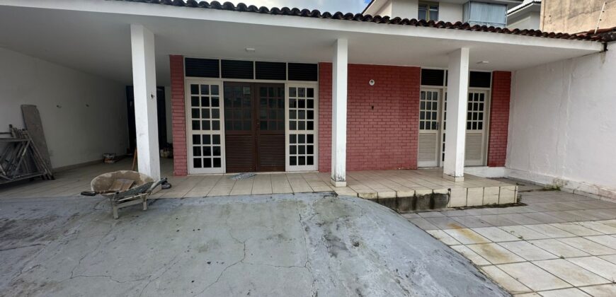Casa 5 dorms – Jatiúca